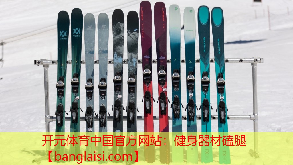 健身器材磕腿